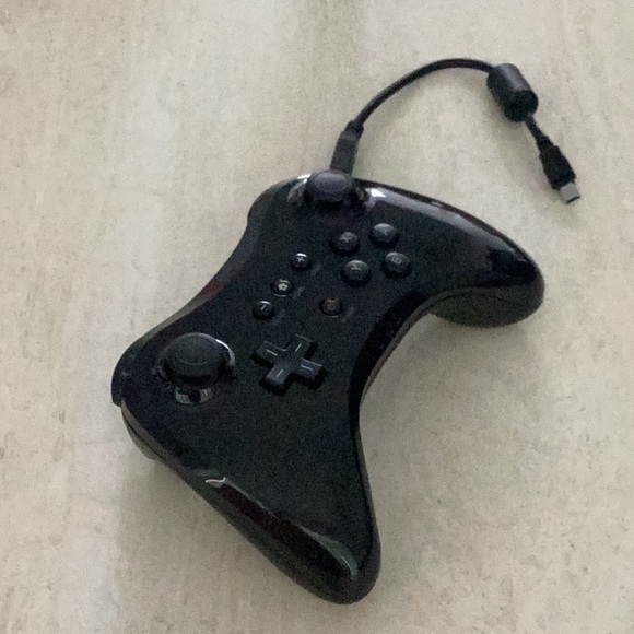 Wii U Wireless Classic Pro Controller Black - Picture 6 of 12